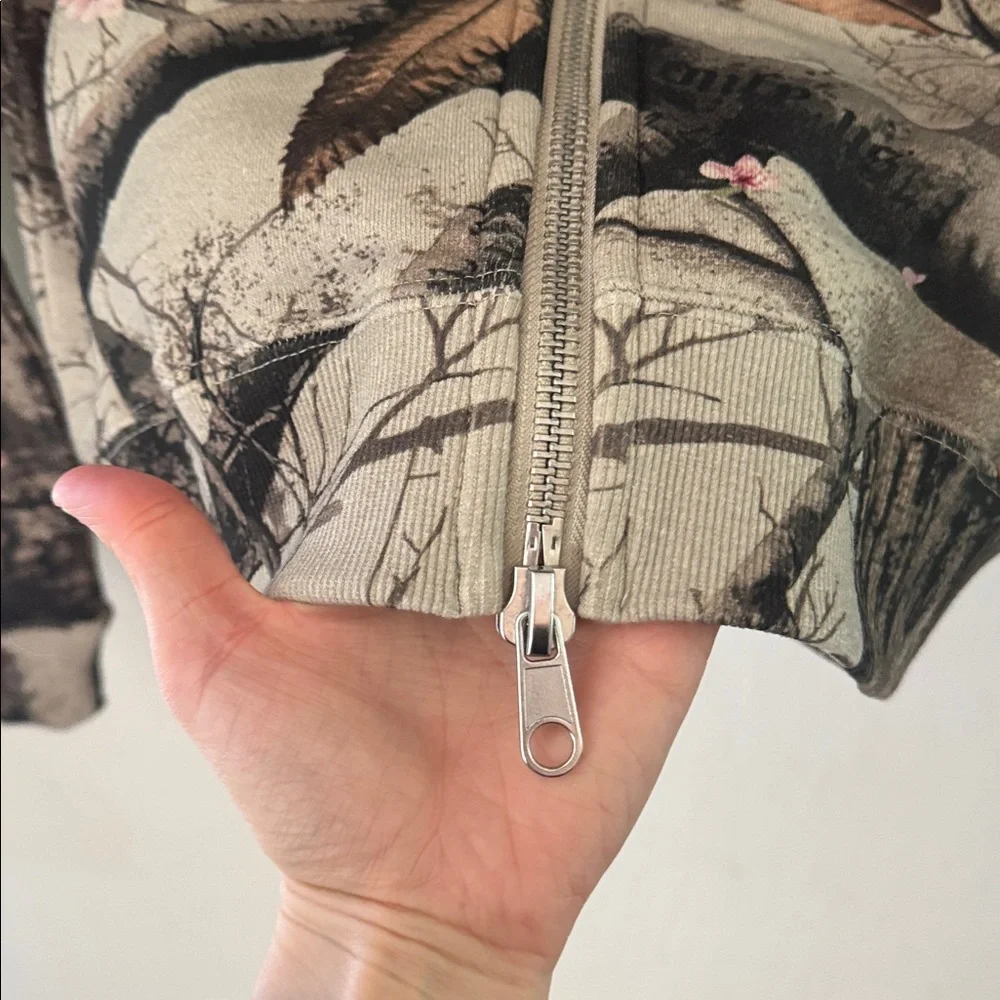 Darc Sport Moth Kanji Iris Cherry Blossom Woodland Camo Zip Up S NEW - Picture 3 of 7